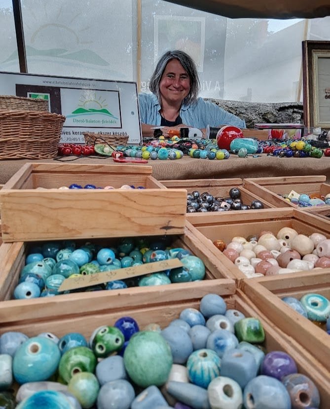 {"capture_mode":"AutoModule","faces":["-1583_-1315_-1297_-1032"]}